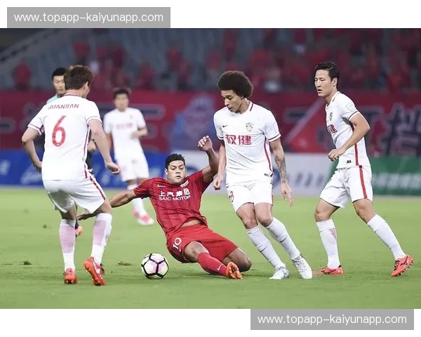 绿茵巅峰的狂想曲:当权健遇上上港,那段被金元与热血镀金的峥嵘岁月